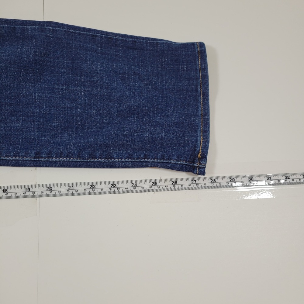 Levi's Classic Straight Jeans Women 12S Dark Blue Excellent 39250-0050 W31 L28 - Picture 5 of 11